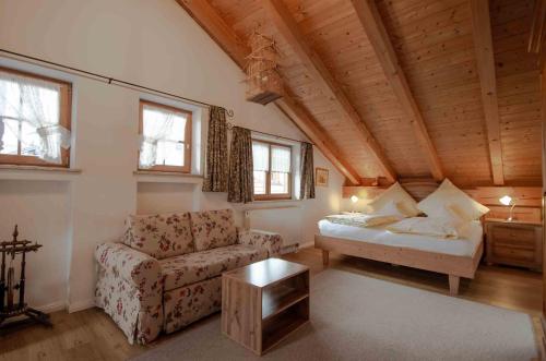 Letto o letti in una camera di Hotel Ferienhaus Fux