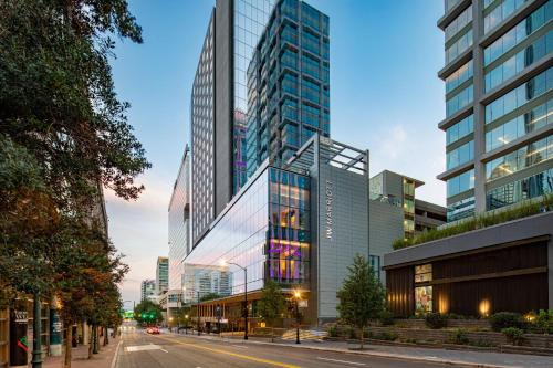JW Marriott Charlotte Image