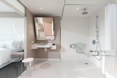Bilik mandi di The Westin Hamburg Elbphilharmonie