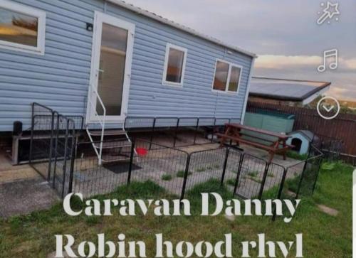 Lovely multiple dog friendly caravan Rhyl