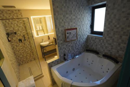 Grand hotel irpinia & Family SPAにあるバスルーム