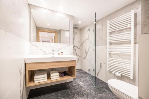 Koupelna v ubytování Appartements Schrambacherhof