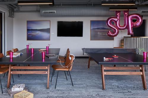 Φωτογραφία από το άλμπουμ του MOXY Denver Cherry Creek στο Ντένβερ