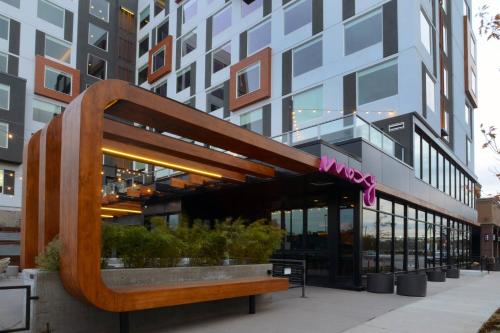 MOXY Denver Cherry Creek Image