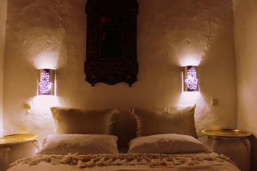 Lova arba lovos apgyvendinimo įstaigoje Hotel Riad Dalia Tetouan