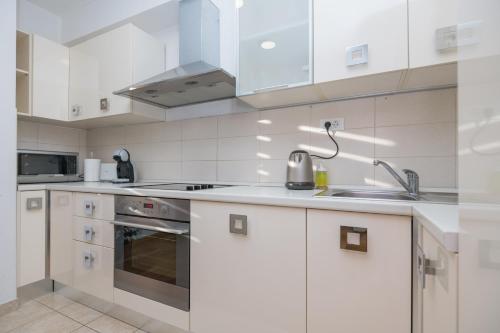 Duplex Apartment Vita Split, near Žnjan Beach
