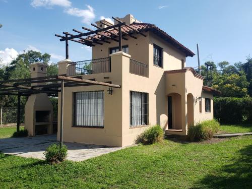 CASA VILLA SAN LORENZO SALTA
