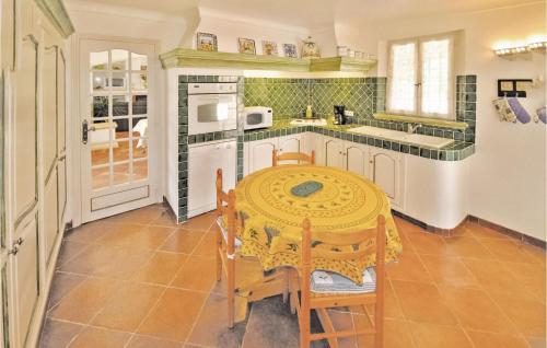 Amazing Home In Sainte Maxime