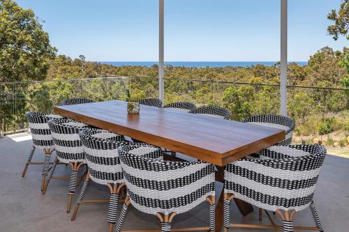 Φωτογραφία από το άλμπουμ του Stunning coastal home 5 bed amazing ocean views σε Dunsborough