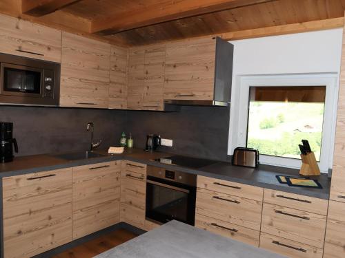Dapur atau dapur kecil di Apartment Motzerngut