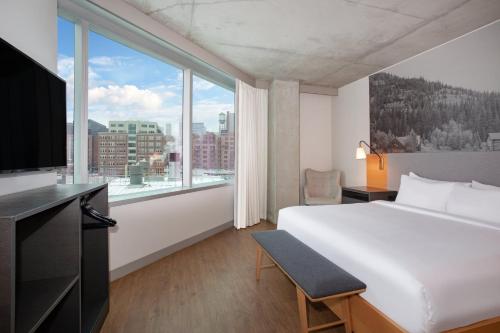 Hotel Indigo Denver Downtown - Union Station, an IHG Hotel Image
