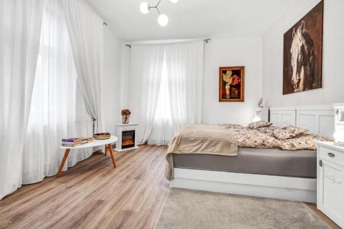 Posteľ alebo postele v izbe v ubytovaní Romantická Chalupa Louka