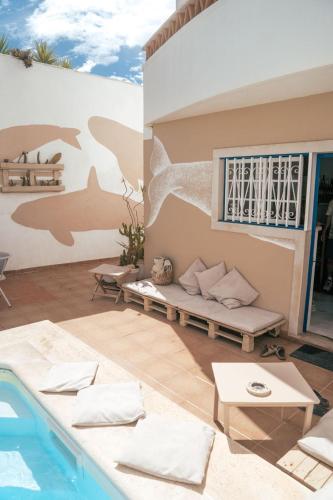 Kolam renang di atau dekat dengan Ericeira Soulsurfers Guesthouse