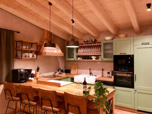 Kuchyň nebo kuchyňský kout v ubytování Löberbauer, Ferienwohnung