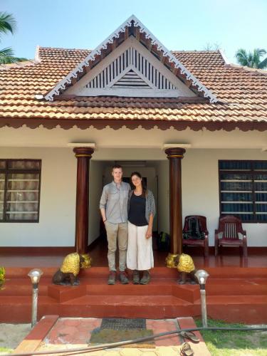 Clientes alojados en MARARI BLESSING BEACH FRONT HOMESTAY