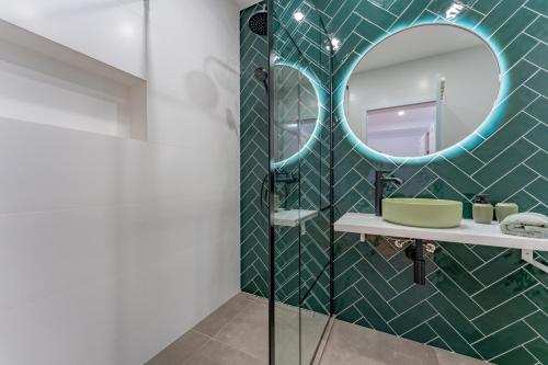 FLH Funchal Spacious Apartment with Balcony