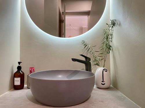 Kúpeľňa v ubytovaní « SAHARA » déco désert, cœur de ville de Toulon
