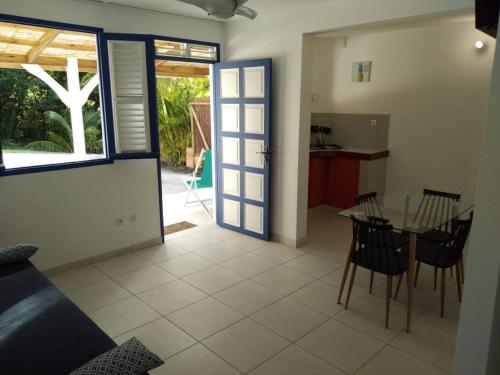 Kuchyň nebo kuchyňský kout v ubytování Villa Campêche Azur
