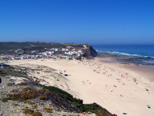 Aljezur Coast Apartment - Villa Luar