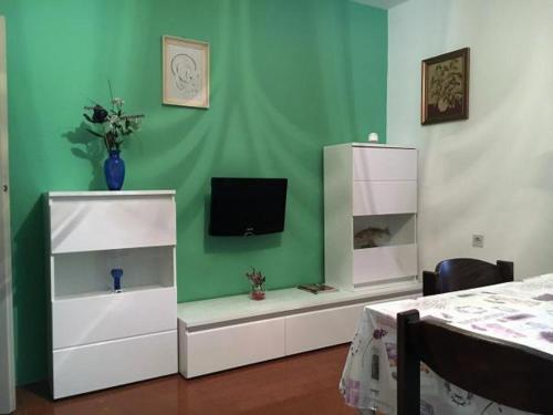 Afbeelding uit fotogalerij van Apartmani Frane in Tribunj