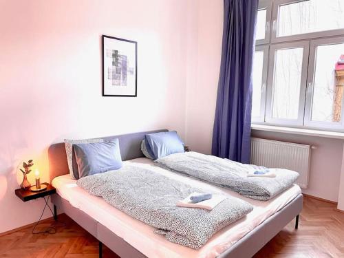 Brand New Spacious & Stylish Aptmt in City-Centre