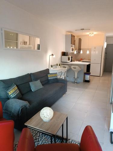 Le Corinthe studio apartment
