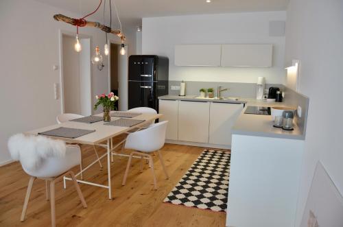 Køkken eller tekøkken på BLICKinsGRUEN