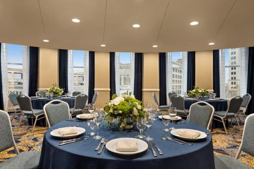 Crowne Plaza Cleveland at Playhouse Square, an IHG Hotel Image