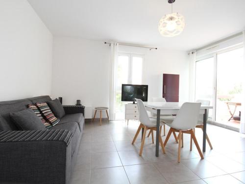 Appartement T2 avec Terrasse, proche Thermes, garage et Wifi - Balaruc-les-Bains - FR-1-553-182