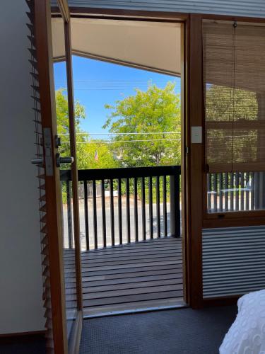 Balkoni atau teres di Ridleyton Hideaway