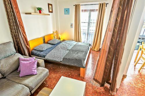 Postel nebo postele na pokoji v ubytování Misericordia Central 4-Bedroom Apartment with Lift