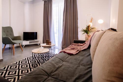 Miriam's Apartment 2