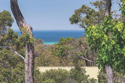 Φωτογραφία από το άλμπουμ του Stunning coastal home 5 bed amazing ocean views σε Dunsborough