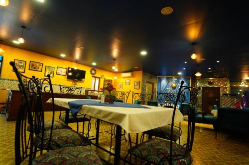 Restaurant ou autre lieu de restauration dans l'établissement Hotel Radoli House - A Heritage Hotel