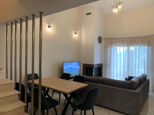 Modern Family House by the sea