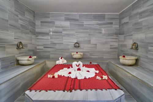 Katil atau katil-katil dalam bilik di Rocky Mountain Hotel