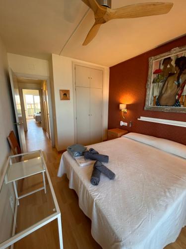 Кровать или кровати в номере Voramar Viu Bé