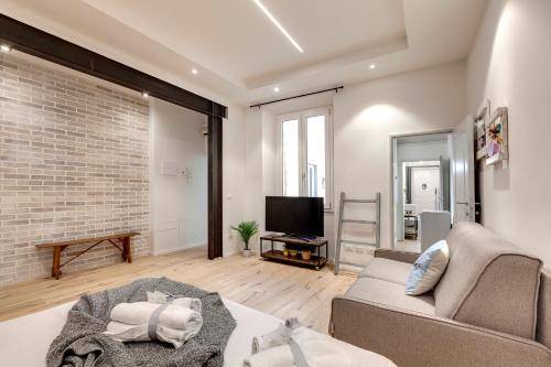 Isidora Apartment by Mamo Florence
