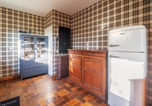 Kuchyň nebo kuchyňský kout v ubytování Maison les deux cèdres, 6ch, vue sublime & jardin - propriété partagée