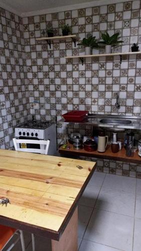 Una cocina o zona de cocina en Chalés Vovô Tuta