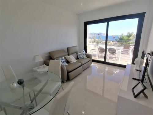 Posezení v ubytování AL05: Newly built luxery 2 bed apartment,El Alamillo,roof terrace,close to beach