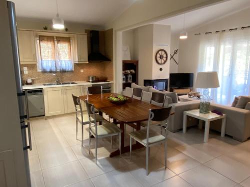 Dapur atau dapur kecil di Limnia Residence