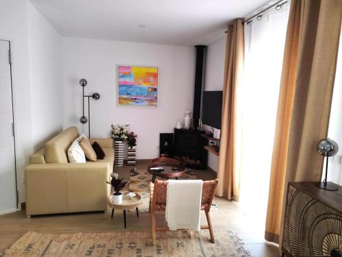 HYPERCENTER PENTHOUSE @ true heart of old town
