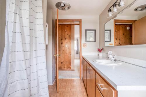 Sea Glass Cottage Rockaway, Rockaway Beach (updated prices 2024)