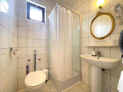 Kúpeľňa v ubytovaní Luxi Romantik Apartments
