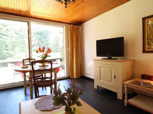 Gallery image of Appartement Serre Chevalier, 3 pièces, 6 personnes - FR-1-330F-111 in Serre Chevalier