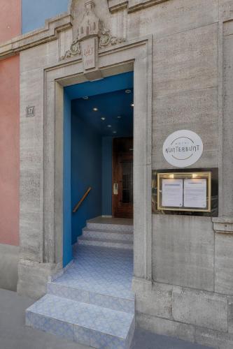 Fachada o entrada de Hotel Kunterbunt in Würzburger Innenstadt
