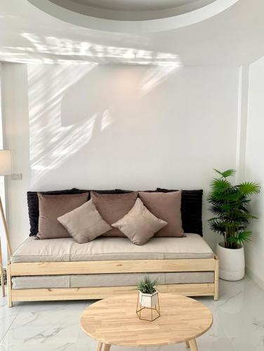 Ruang duduk di Zenzen Pool Villa