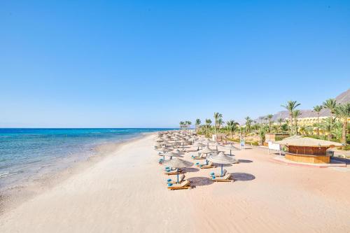Gallery image of Mosaique Beach Resort Taba Heights in Taba