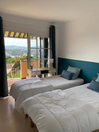 Postel nebo postele na pokoji v ubytování Magnifique Villa avec vue mer 8 personnes